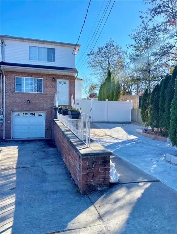 372 Maryland Avenue, Staten Island, NY 10305 - #1