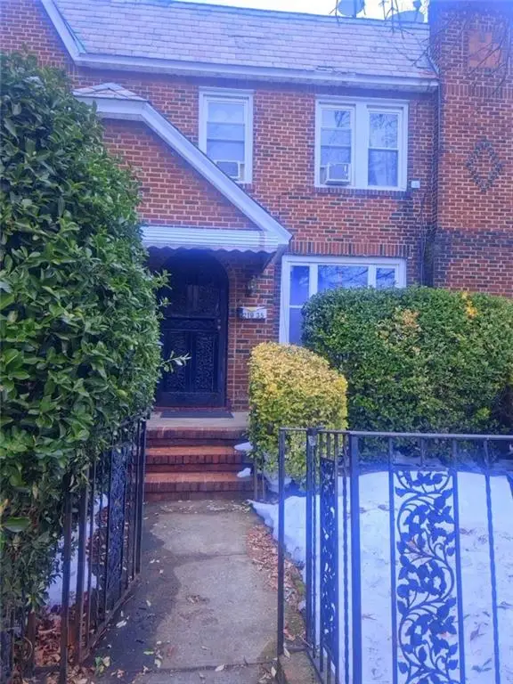 219-35 Edgewood Avenue, Springfield Gardens, NY 11413 - #1