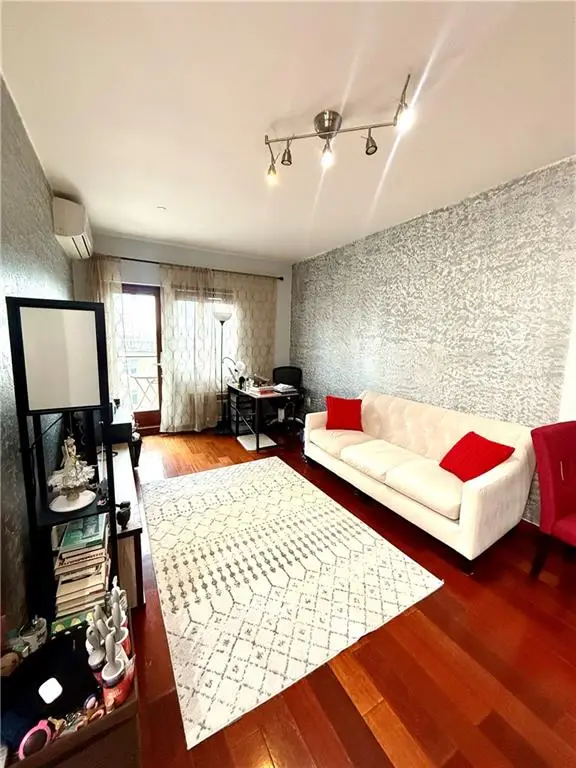 1917 Avenue X Avenue #5A, Brooklyn, NY 11235