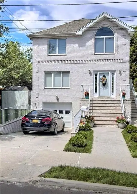 122 Martin Avenue, Staten  Island, NY 10314