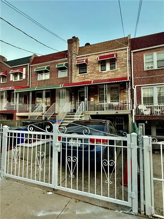 2074 Turnbull Avenue, Bronx, NY 10473 - #1