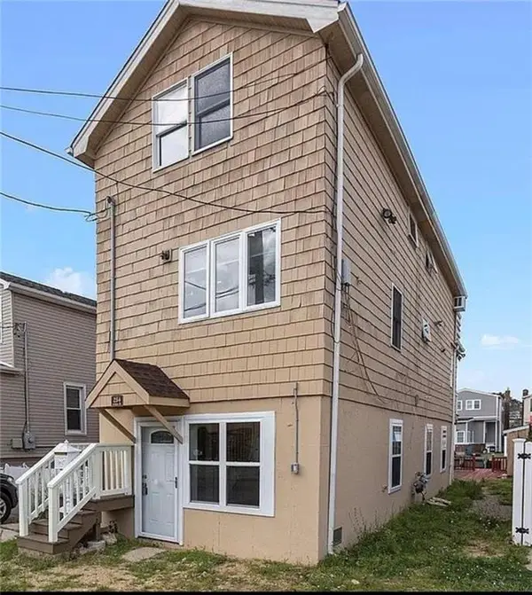 254 Arthur Street, Freeport, NY 11520