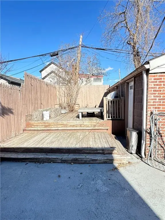 6715 215th Street, Oakland Gardens, NY 11364 - #3