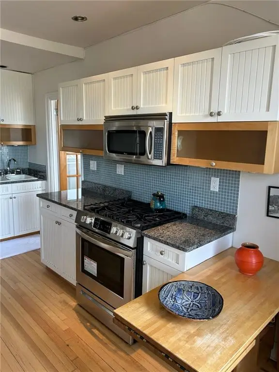 300 8th Avenue #6M, Brooklyn, NY 11215