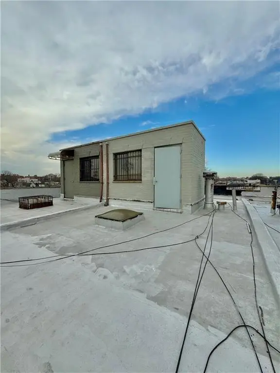 9520 42nd Avenue, Elmhurst, NY 11373 - #3