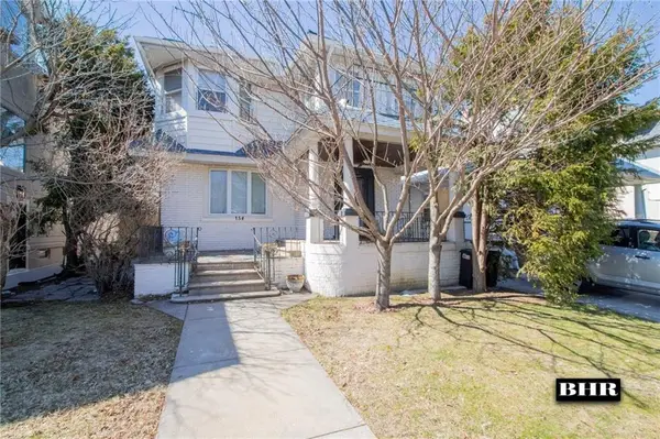 154 Beaumont Street, Brooklyn, NY 11235