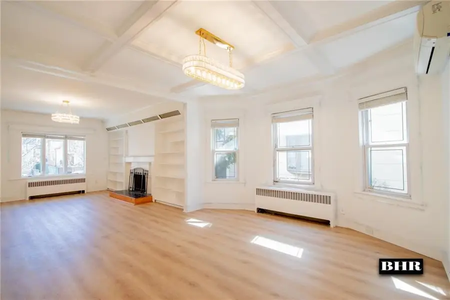 154 Beaumont Street, Brooklyn, NY 11235 - #2