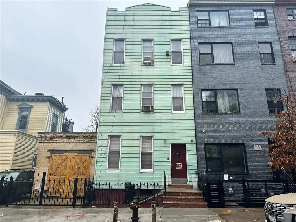 11 Goodwin Place, Brooklyn, NY 11221 - #1