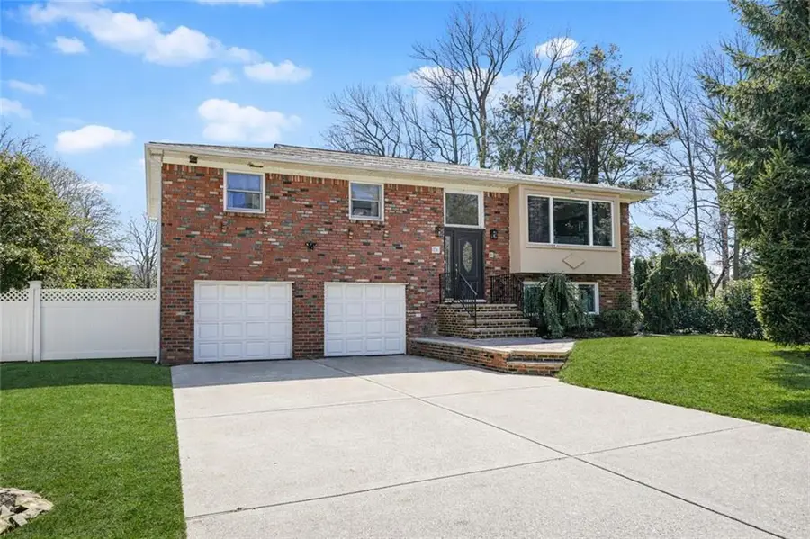 24 Pickersgill Avenue, Staten Island, NY 10305 - #2