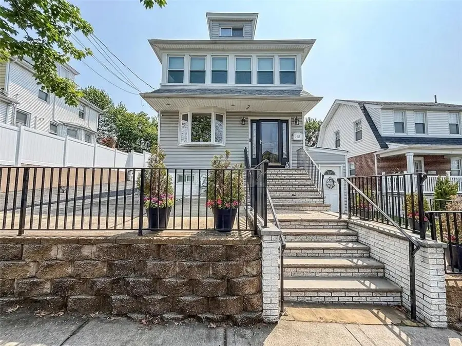 33 Hope Avenue, Staten Island, NY 10305 - #2