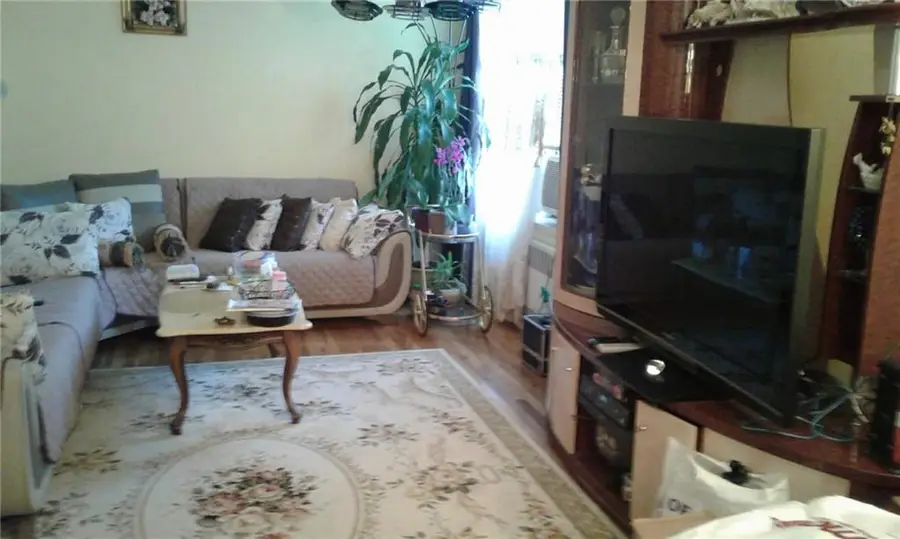 2555 Batchelder Street #6B, Brooklyn, NY 11235 - #2