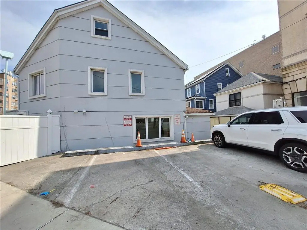 12 Webers Court, Brooklyn, NY 11235 - #1