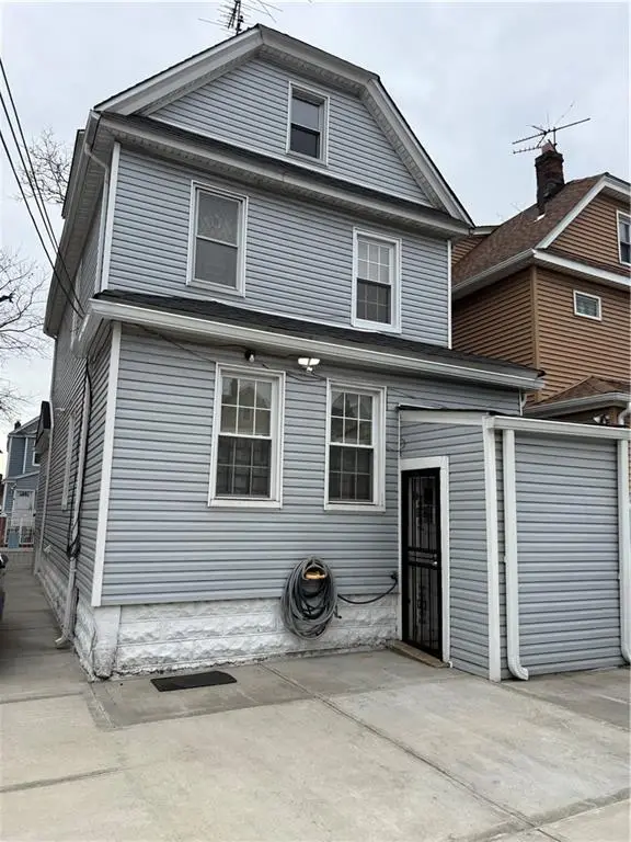 139-19 88th Road, Jamaica, NY 11435 - #2