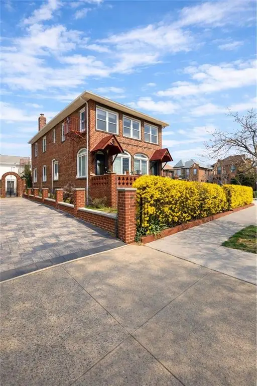 3923 Avenue R, Brooklyn, NY 11234 - #3