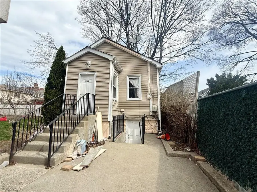 105 Seaview Avenue, Staten Island, NY 10304 - #2