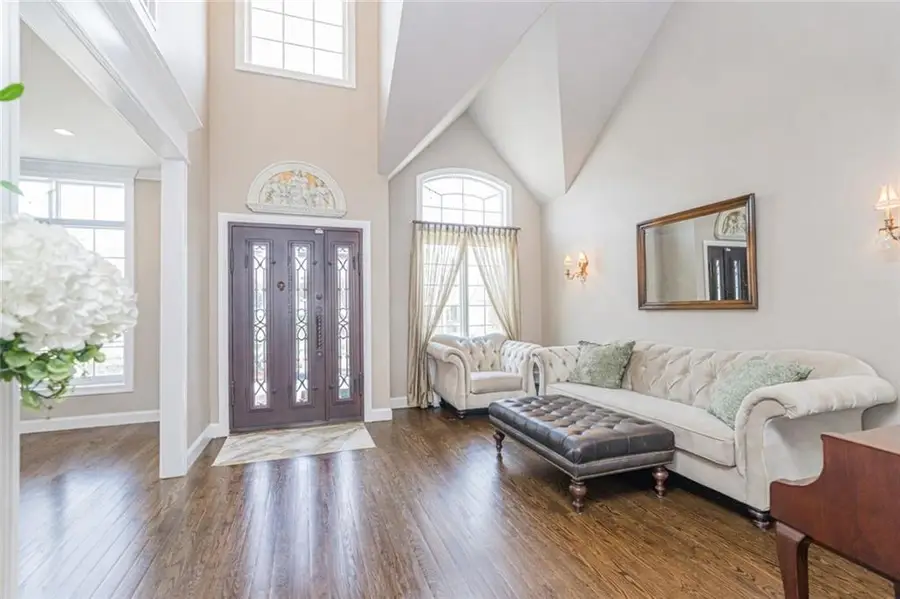 42 Serena Court, Staten Island, NY 10312 - #3