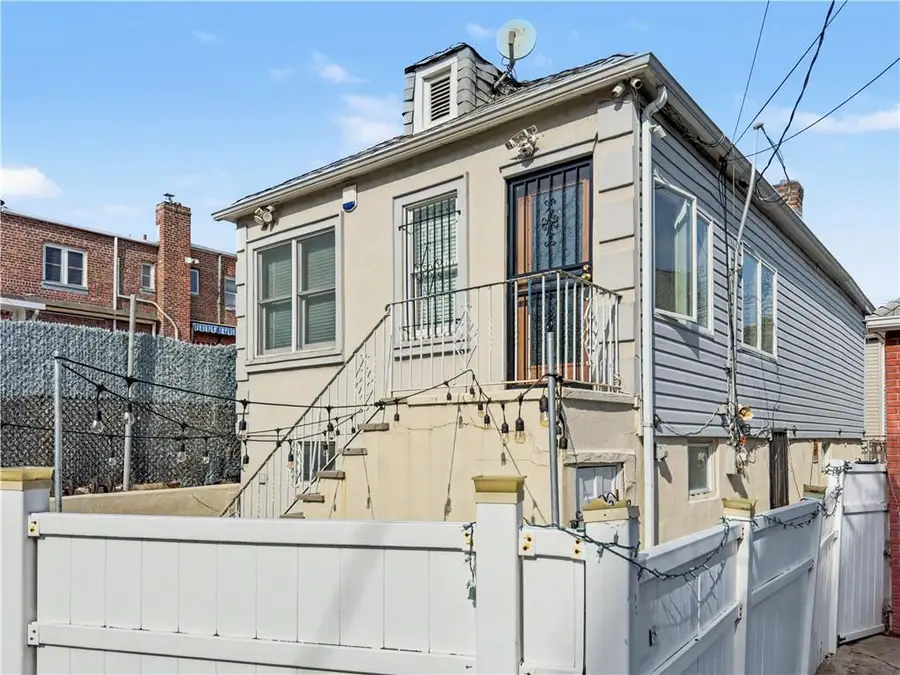 15A Lake Avenue, Brooklyn, NY 11235 - #2