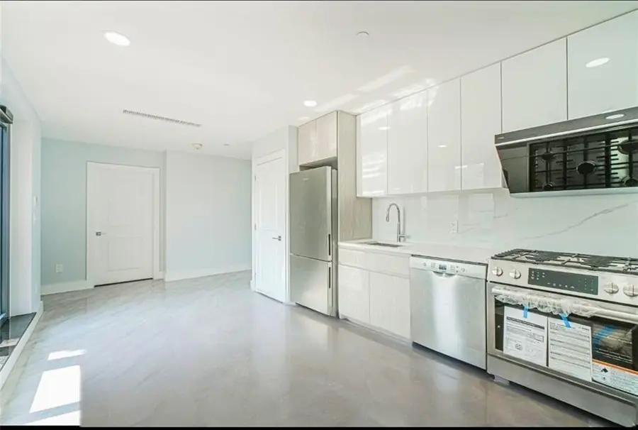 811 45th Street #5B, Brooklyn, NY 11220 - #2