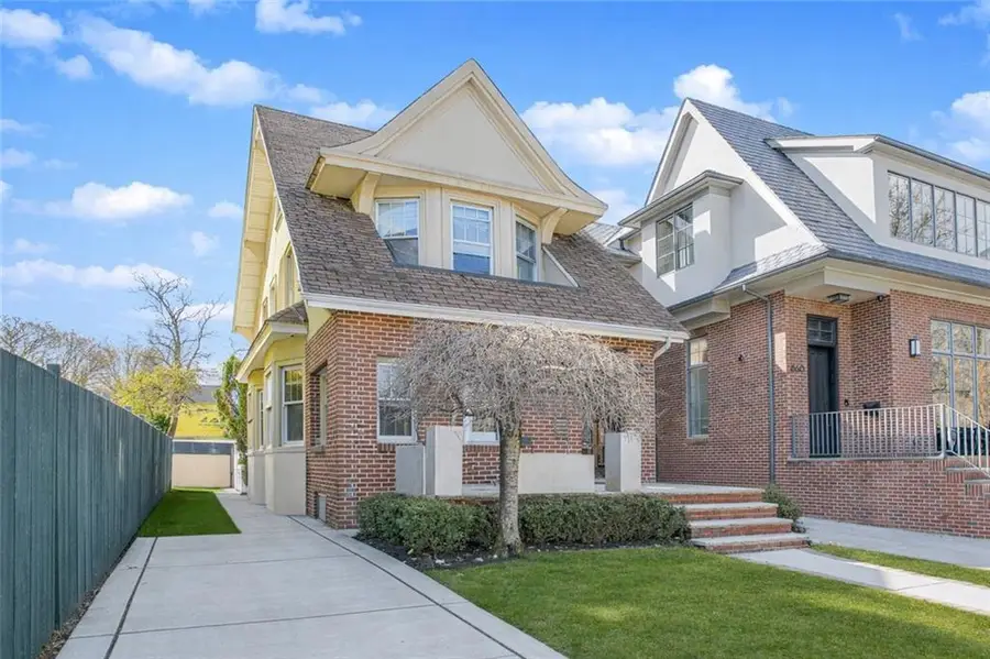 862 East 10th Street, Brooklyn, NY 11230 - #2