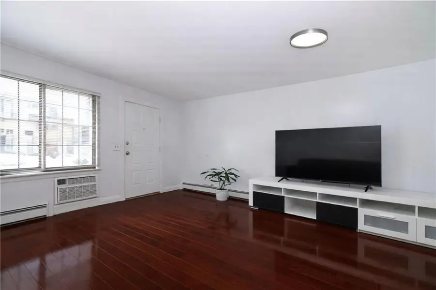 31 Gardenia Lane #25, Staten Island, NY 10314 - #3