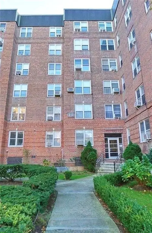 2553 East 7th Street #1D, Brooklyn, NY 11235