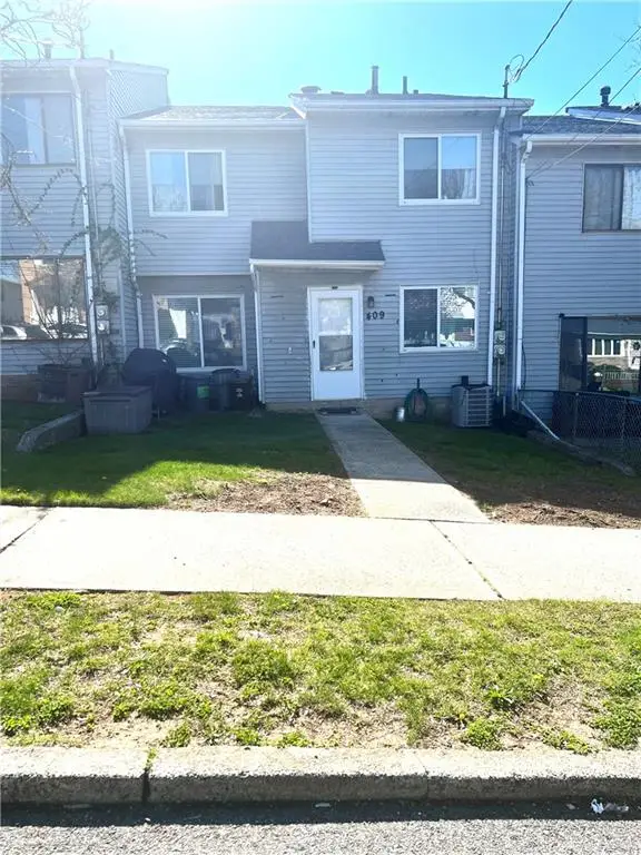 409 Neckar Avenue, Staten  Island, NY 10304