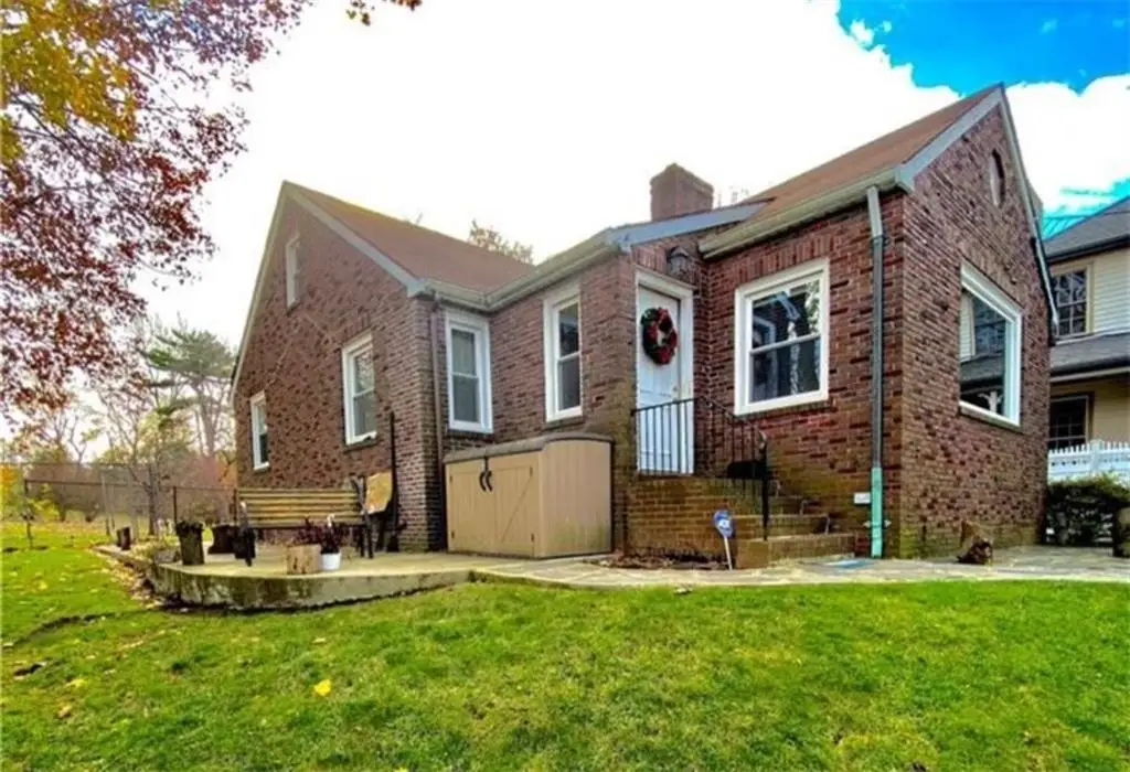 125 Sea Gate Road, Staten Island, NY 10305 - #1