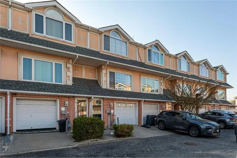 69 Alex Circle, Staten Island, NY 10305 - #3