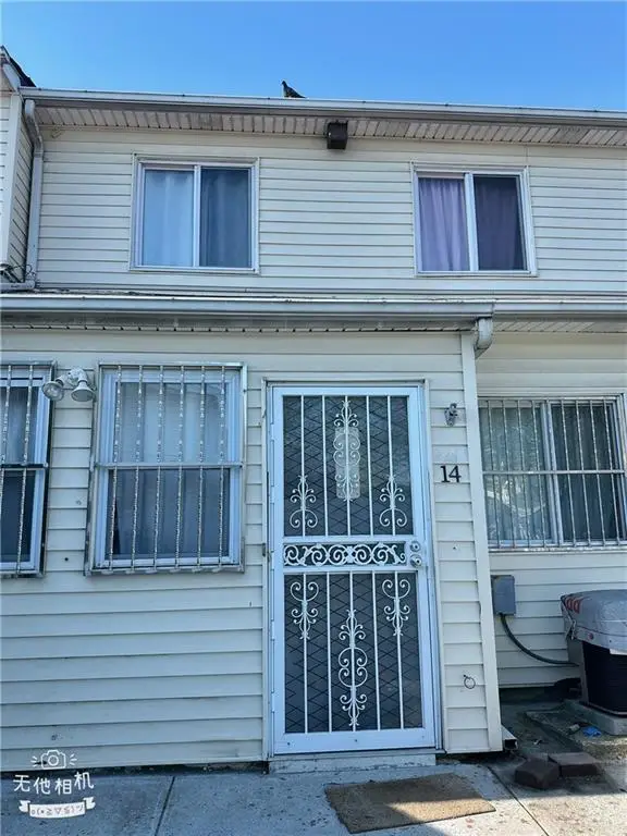 14 Greentree Lane, State Island, NY 10314