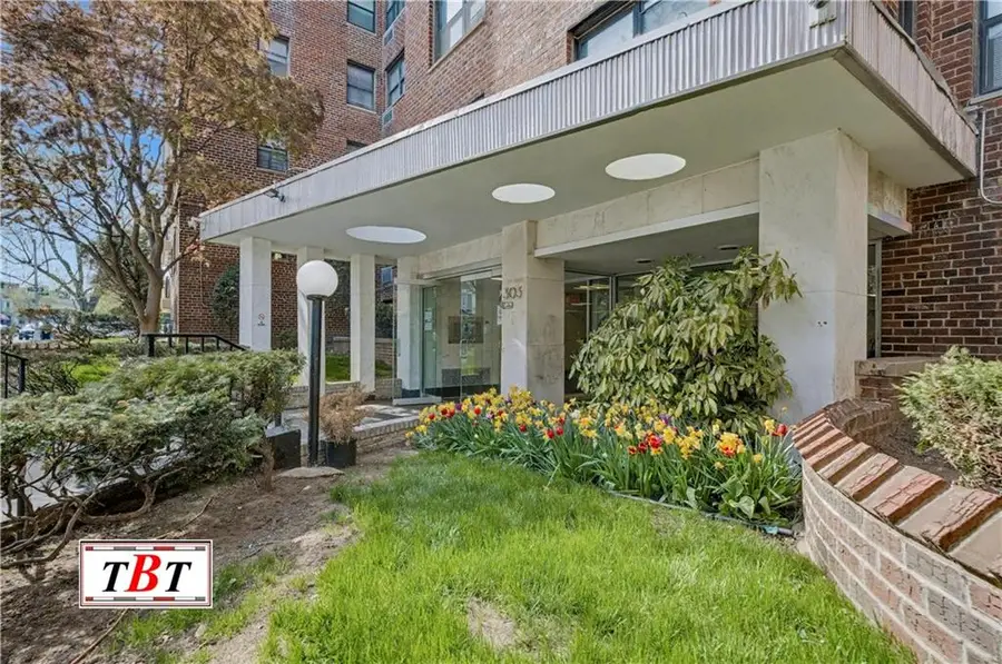 303 Beverly Road #10G, Brooklyn, NY 11218 - #3