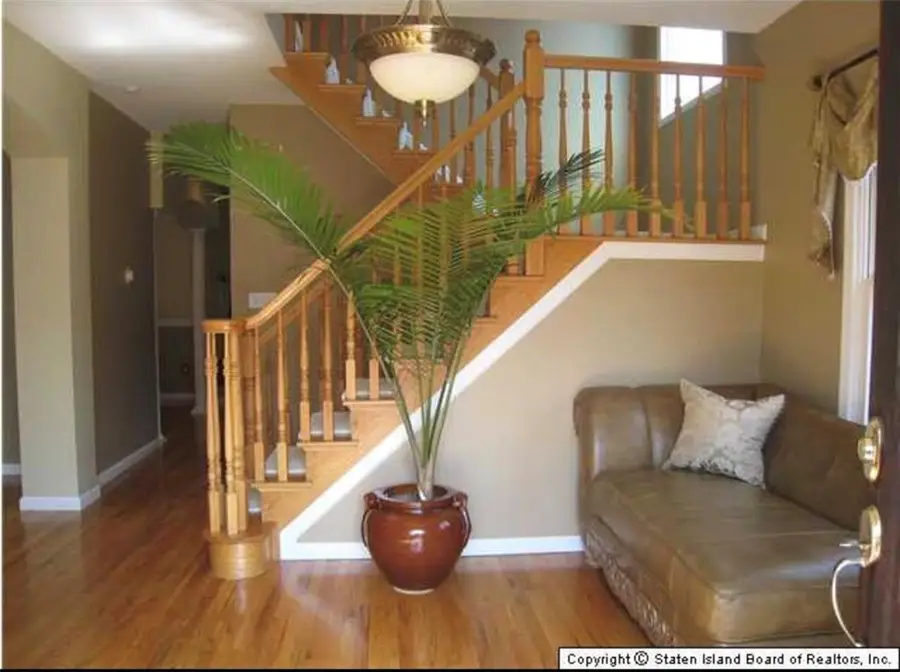 103 Saint Andrews Road, Staten Island, NY 10306 - #2