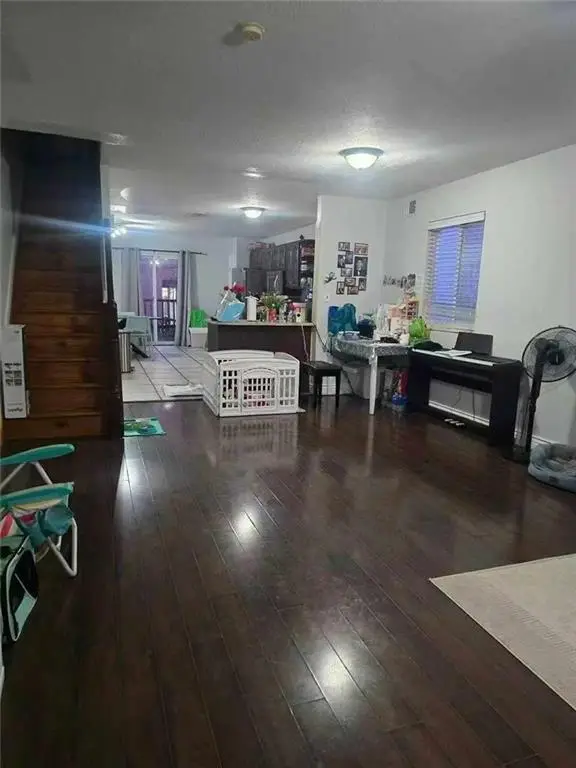 21 Bentley Lane, Staten Island, NY 10307 - #3