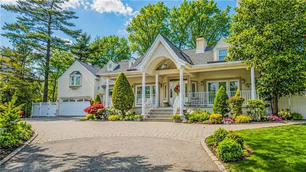 26 High Point Road, Staten  Island, NY 10304