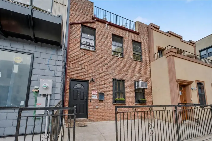 364 Evergreen Avenue, Brooklyn, NY 11221 - #2
