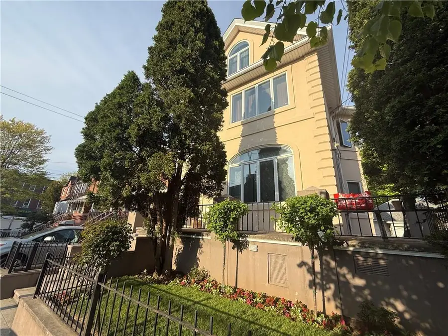 1515 East 15th Street, Brooklyn, NY 11230 - #2