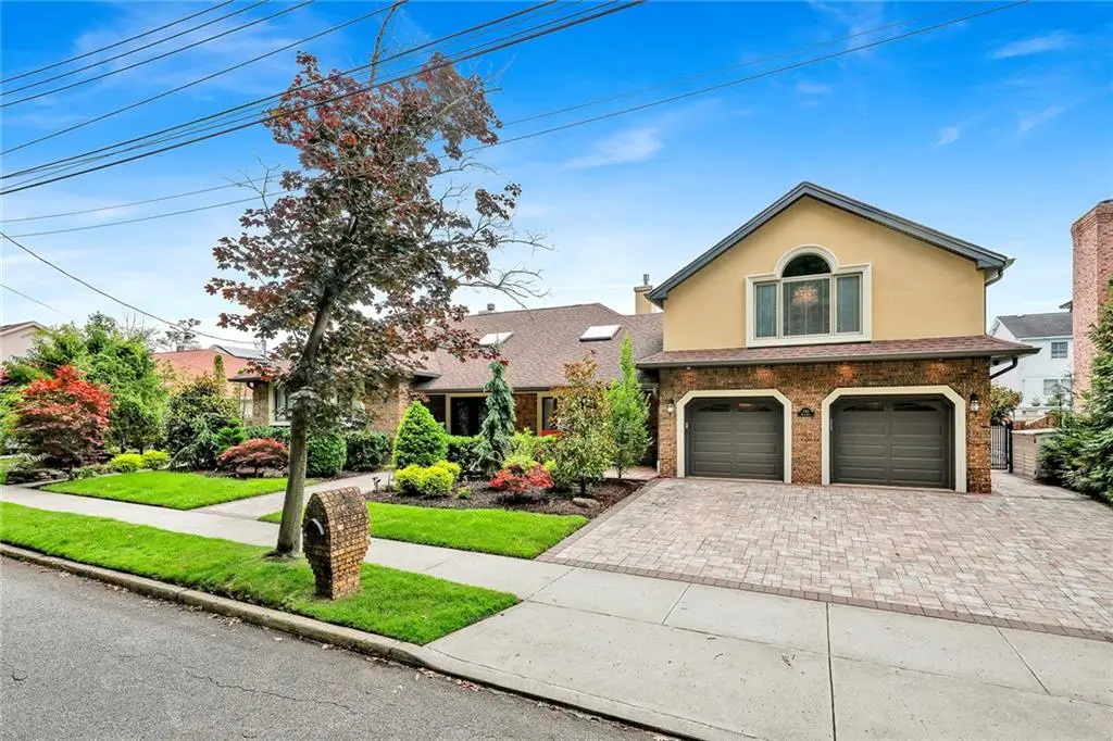 290 Koch Boulevard, Staten Island, NY 10312 - #1