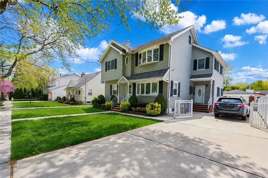 24 Allison Avenue, Staten Island, NY 10306 - #2