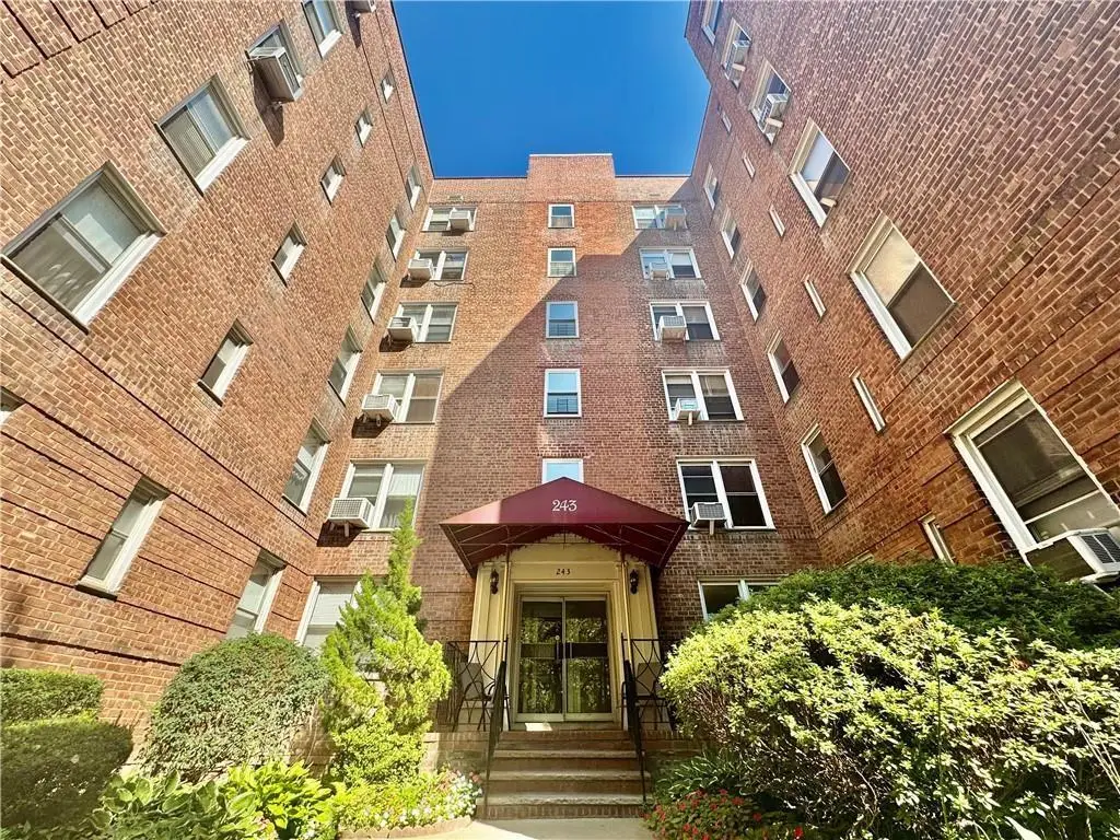 243 Mcdonald Avenue #5K, Brooklyn, NY 11218 - #1