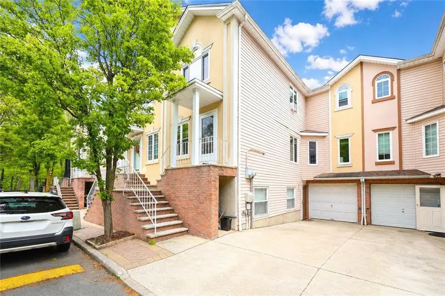 136 Erika Loop, Staten Island, NY 10312 - #2