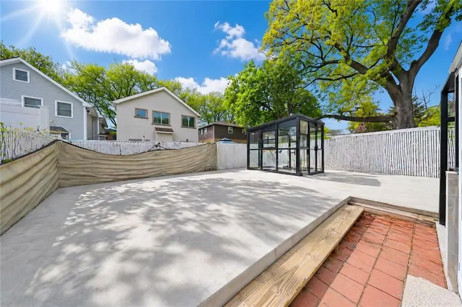 270 Greeley Avenue, Staten Island, NY 10306 - #3