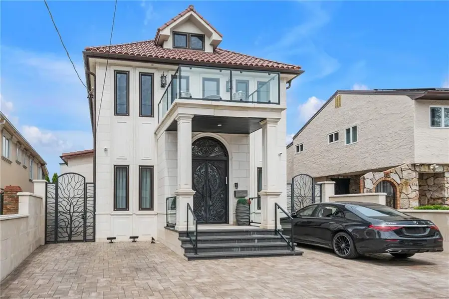 360 Whitman Drive, Brooklyn, NY 11234 - #2