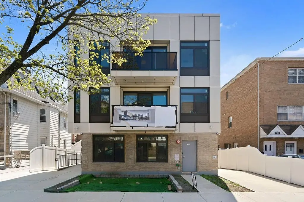 207 Bay 35th Street #3B, Brooklyn, NY 11214 - #1