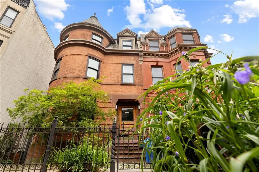 1372 Dean Street #B, Brooklyn, NY 11216 - #2