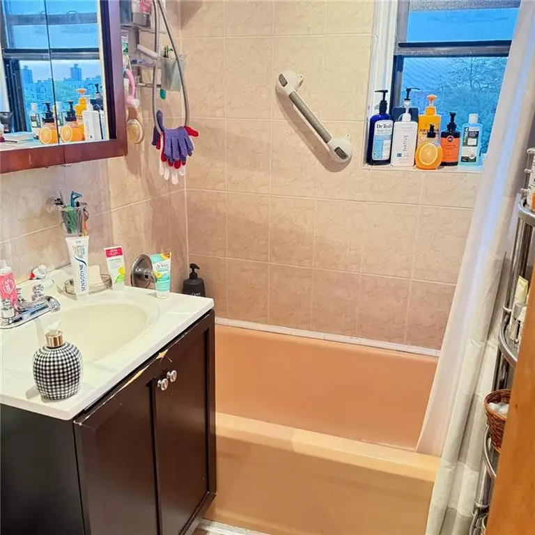 1820 Avenue N #1B, Brooklyn, NY 11230 - #3