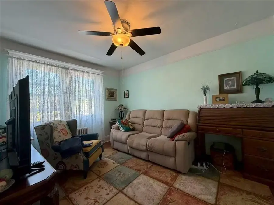190 Hope Avenue, Staten Island, NY 10305 - #2