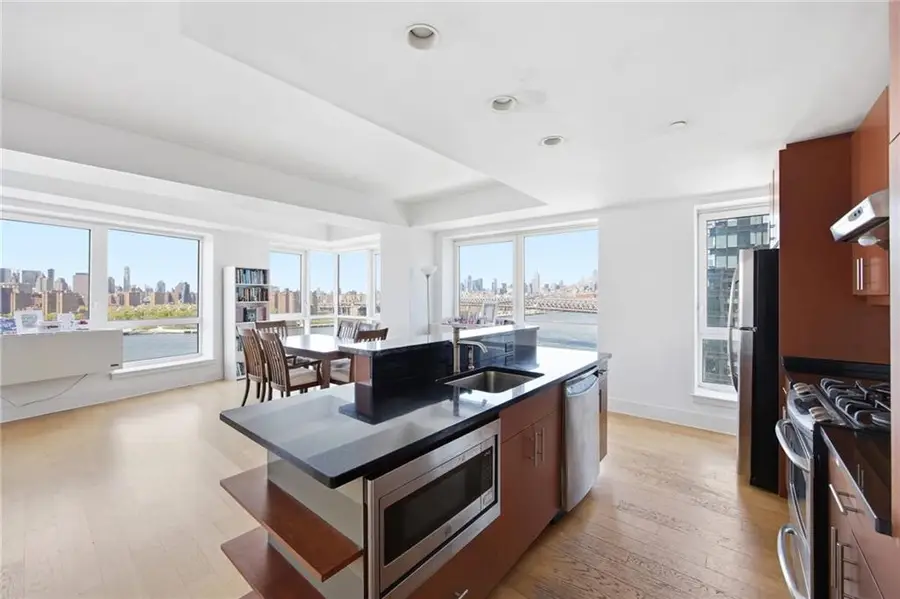 440 Kent Avenue #19B, Brooklyn, NY 11249 - #2