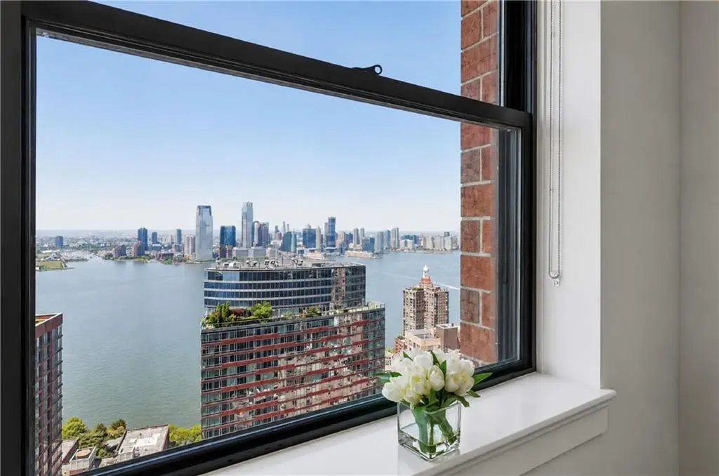 20 West Street #40A, New York, NY 10004 - #1