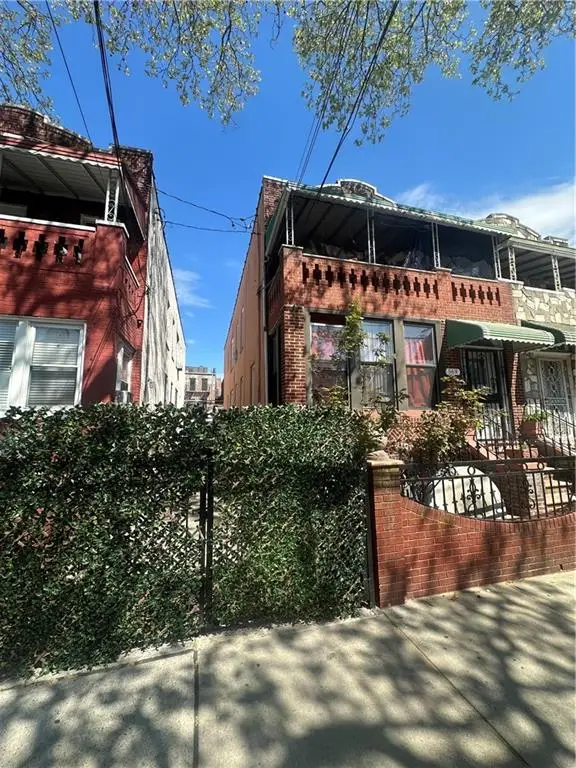 569 Chester Street, Brooklyn, NY 11212 - #2