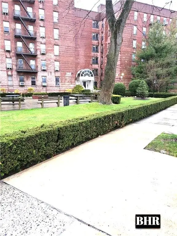 3105 Avenue V #6A, Brooklyn, NY 11229