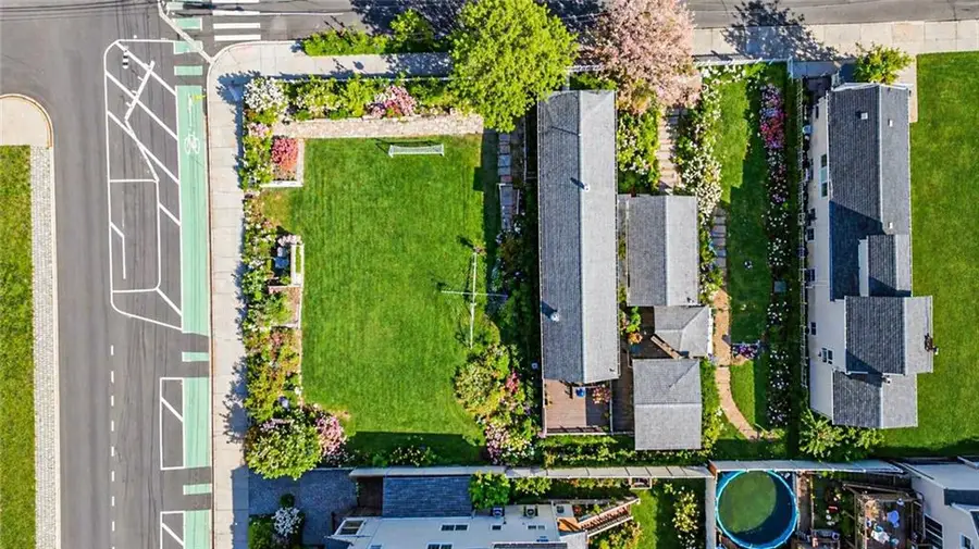 637 Oceanside Avenue, Staten Island, NY 10305 - #3